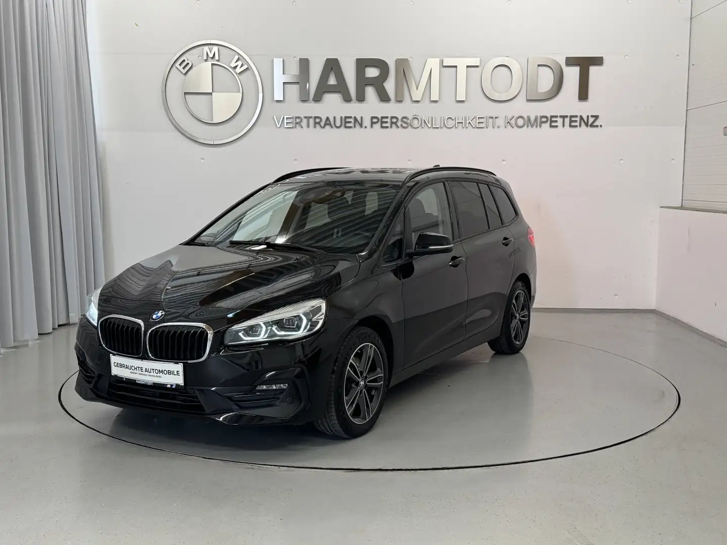 BMW 216 d *Sport Line* Schwarz - 2