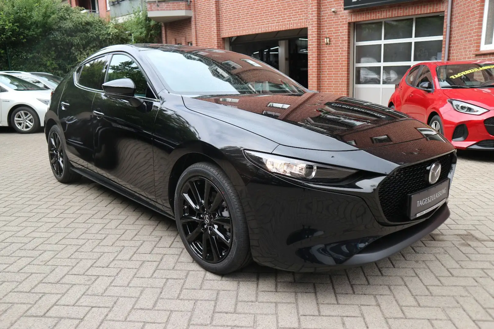 Mazda 3 2.5 e-SKYACTIV-G 140 AT Homura Nero - 1
