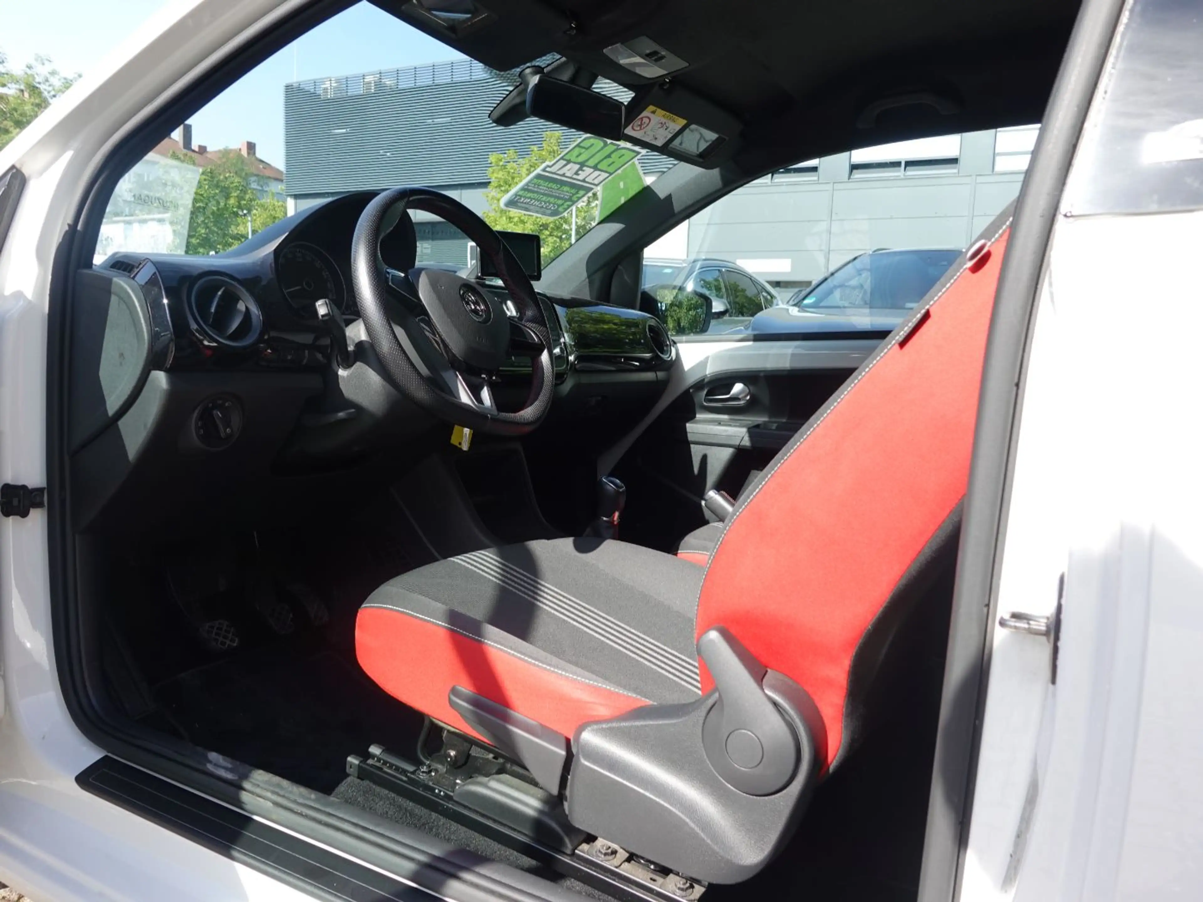 Skoda Citigo 1.0 Monte Carlo LM PDC SHZ Sportp. elSitz — photo 12