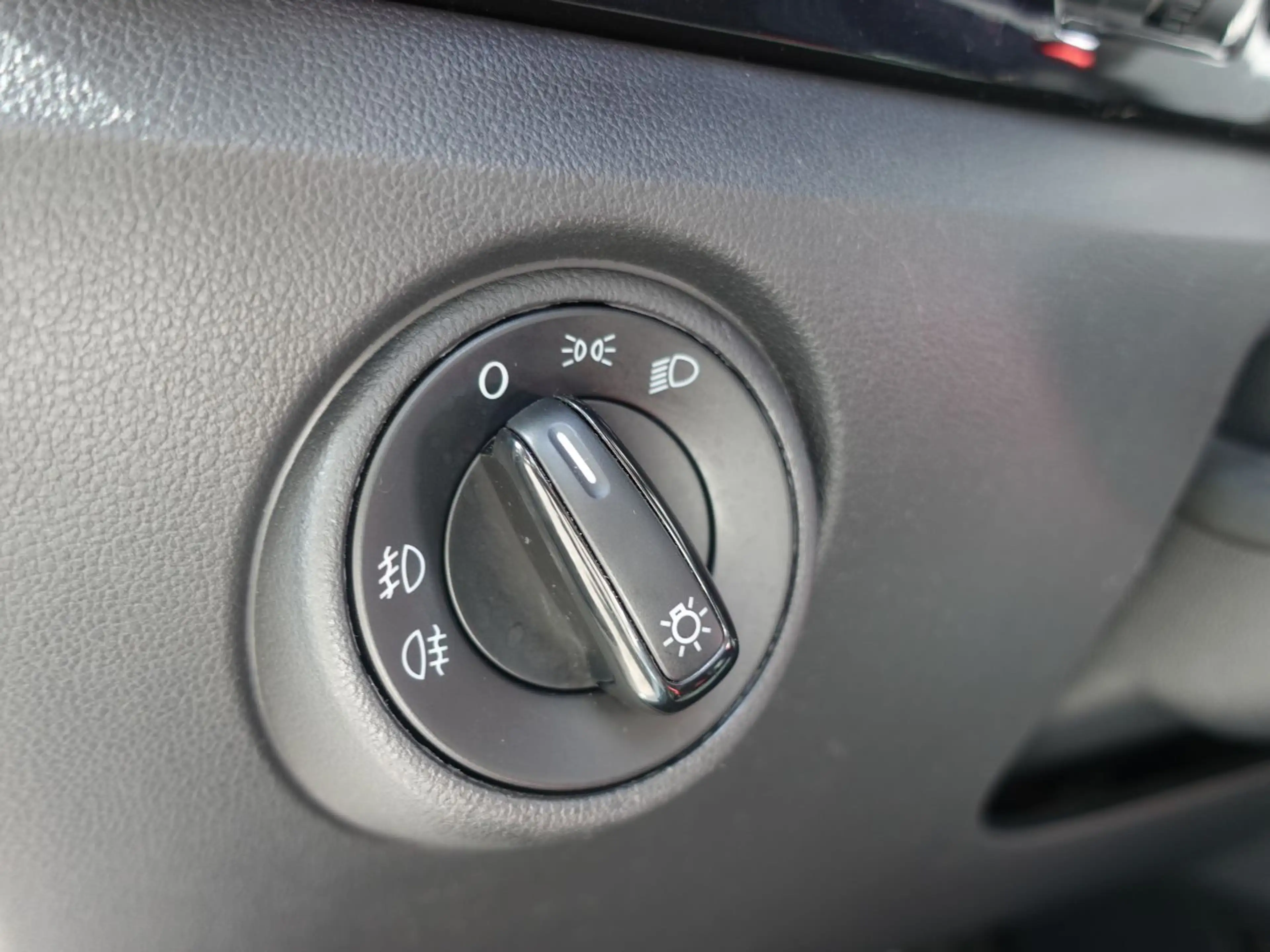 Skoda Citigo 1.0 Monte Carlo LM PDC SHZ Sportp. elSitz — photo 19