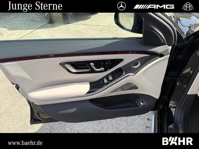 Mercedes-Benz S-Class view 14
