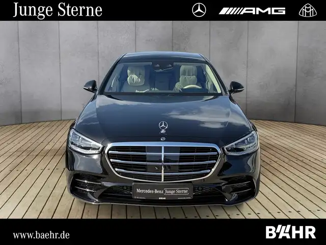 Mercedes-Benz S-Class view 7