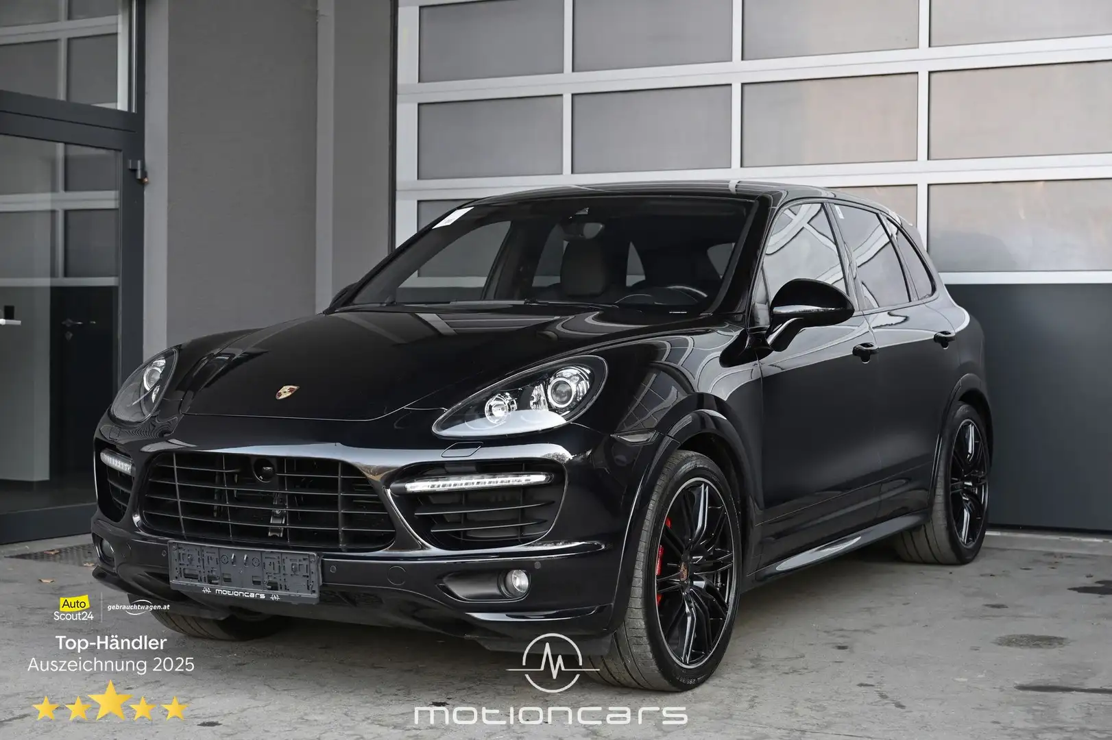 Porsche Cayenne GTS 4.8 V8 EXP € 27.080,- Schwarz - 1