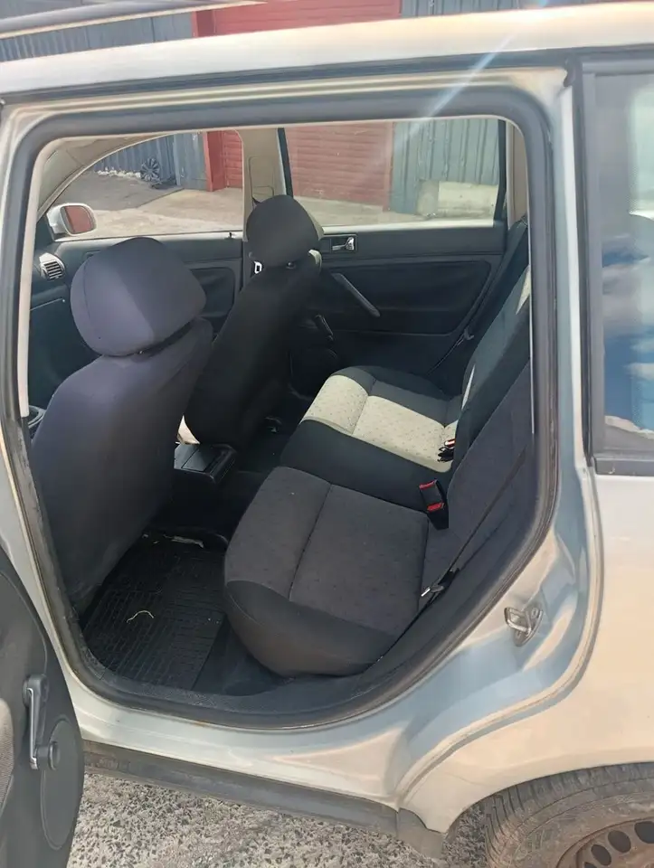 Volkswagen Passat, foto 10