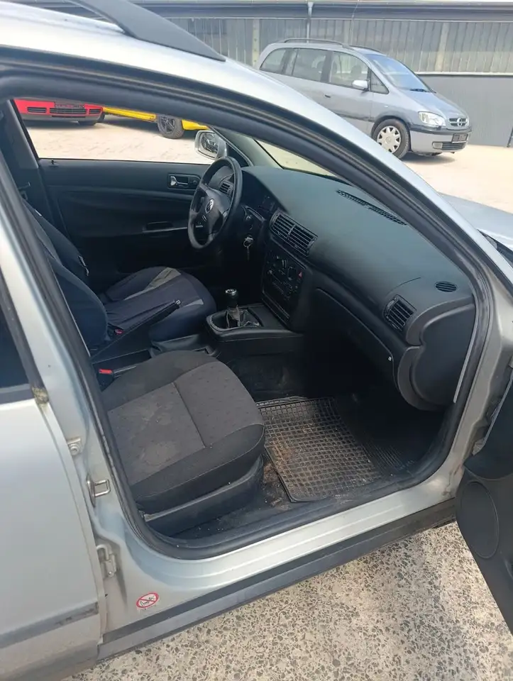 Volkswagen Passat, foto 12