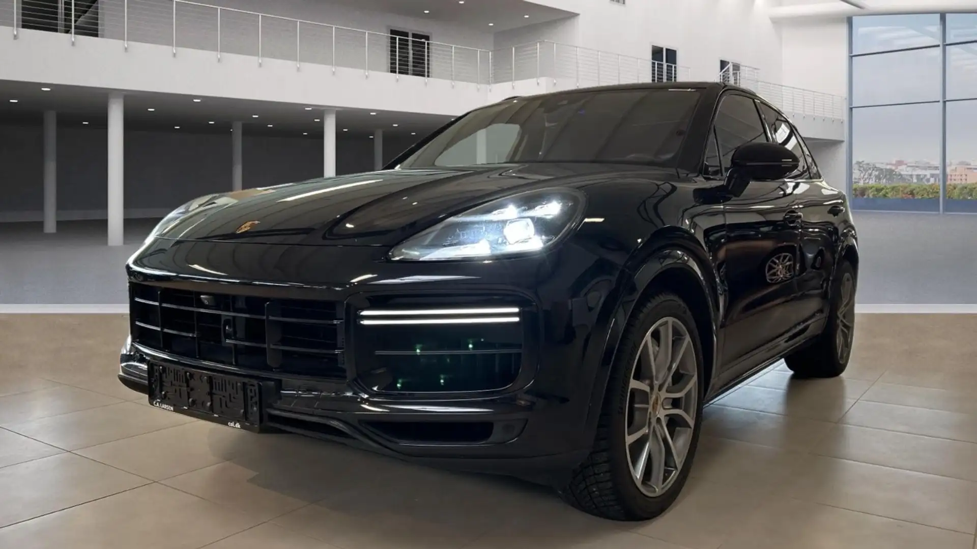 Porsche Cayenne Turbo ° Panorama°Matrix°Standheizung Schwarz - 1