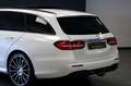 Mercedes-Benz E 43 AMG T 4Matic/PANO/CARBON/360°/HEADUP Weiß - thumbnail 8