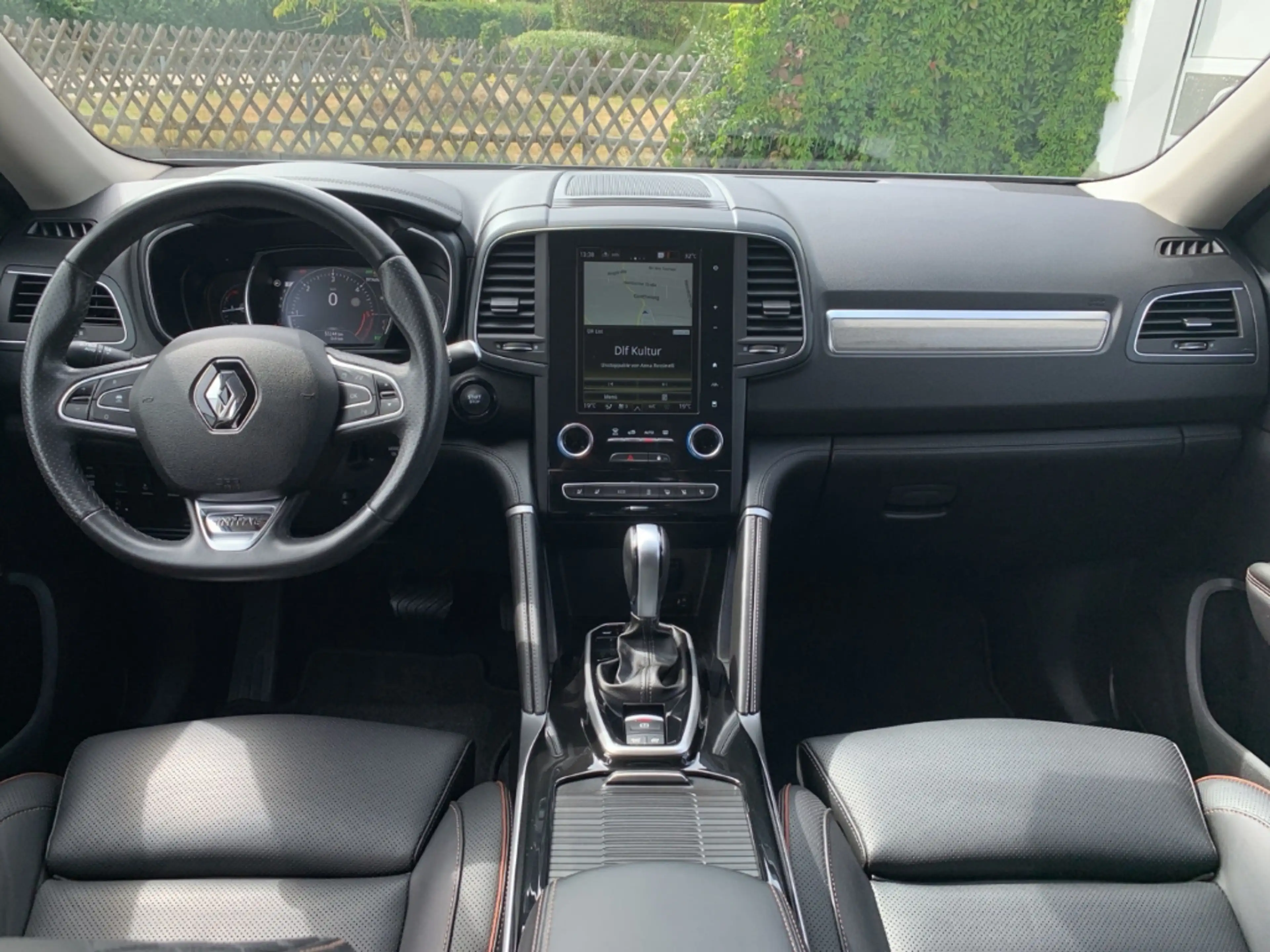 Renault Koleos INITIALE PARIS dCi 185 4WD X-TRONIC Initiale Paris — photo 14