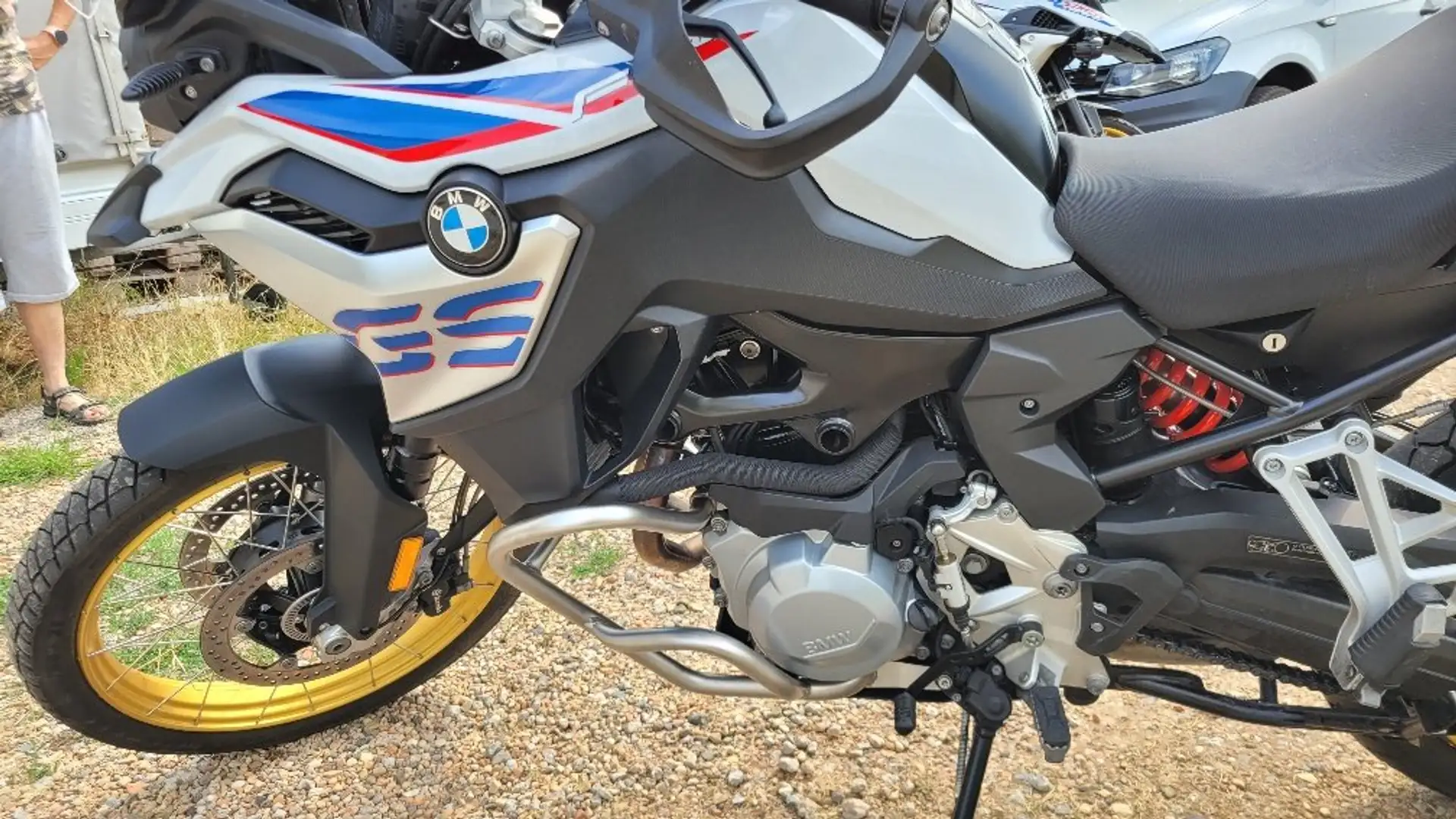 BMW F 850 GS 4 Pakete, Inspektion neu, Top-Ausstatt, opt.Zubeh. Bílá - 2