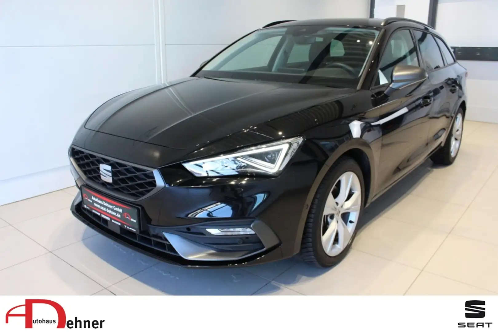 SEAT Leon Sportstourer FR 1.5 eTSI DSG 4JGAR/RKAM/PDC Klima Schwarz - 1