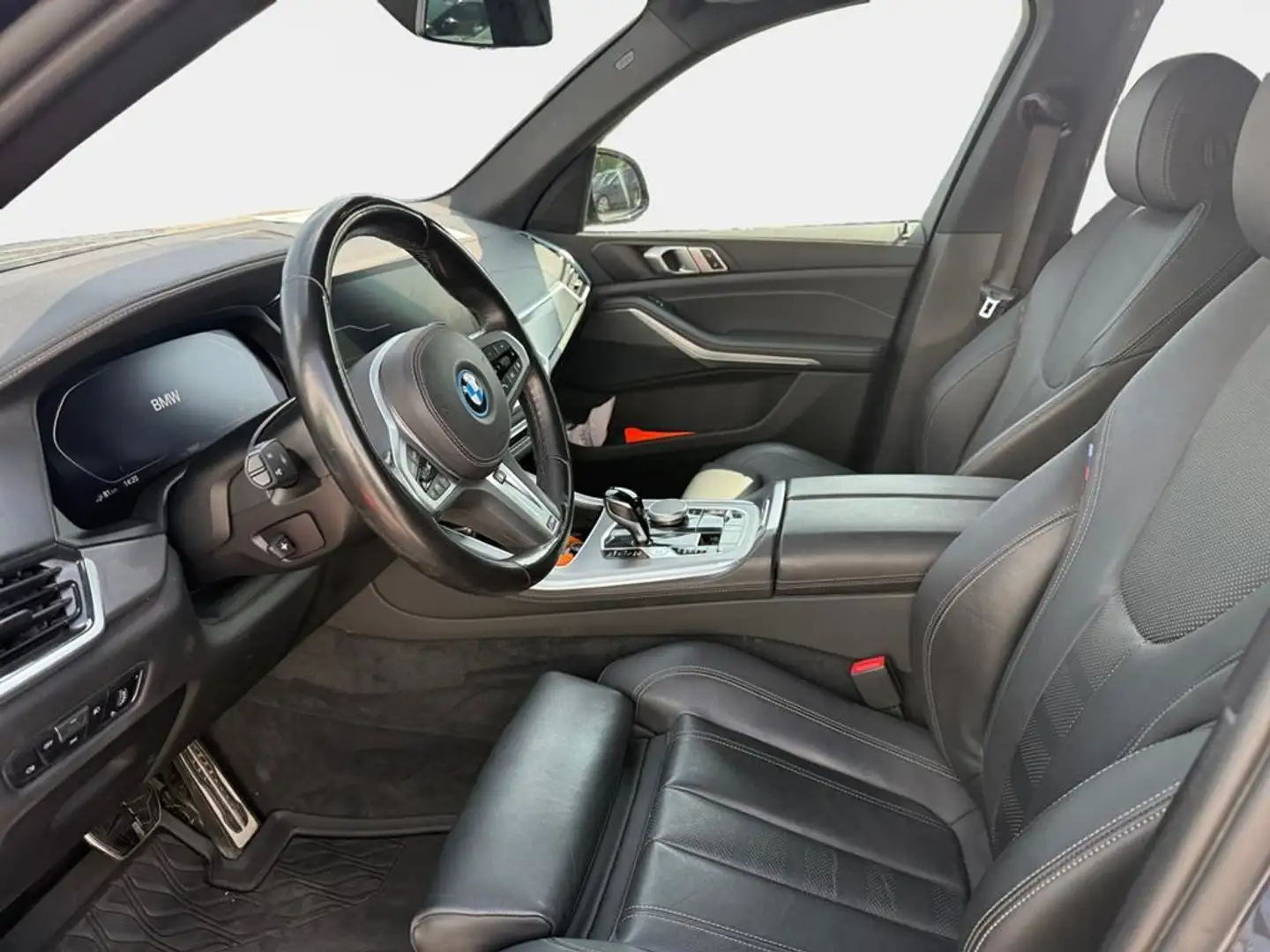 BMW X5 M Sport Grau - 1