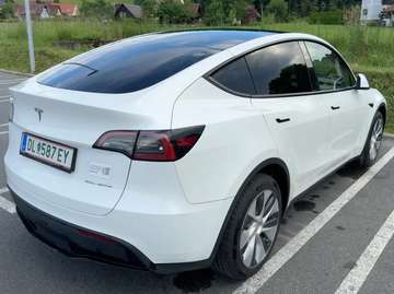 Model Y Long Range AWD 75kWh