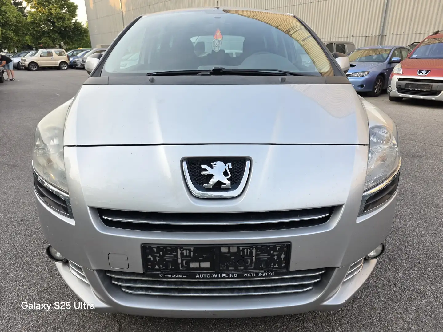 Peugeot 5008 HDI FAP 110 EGS6 Platinum - 1