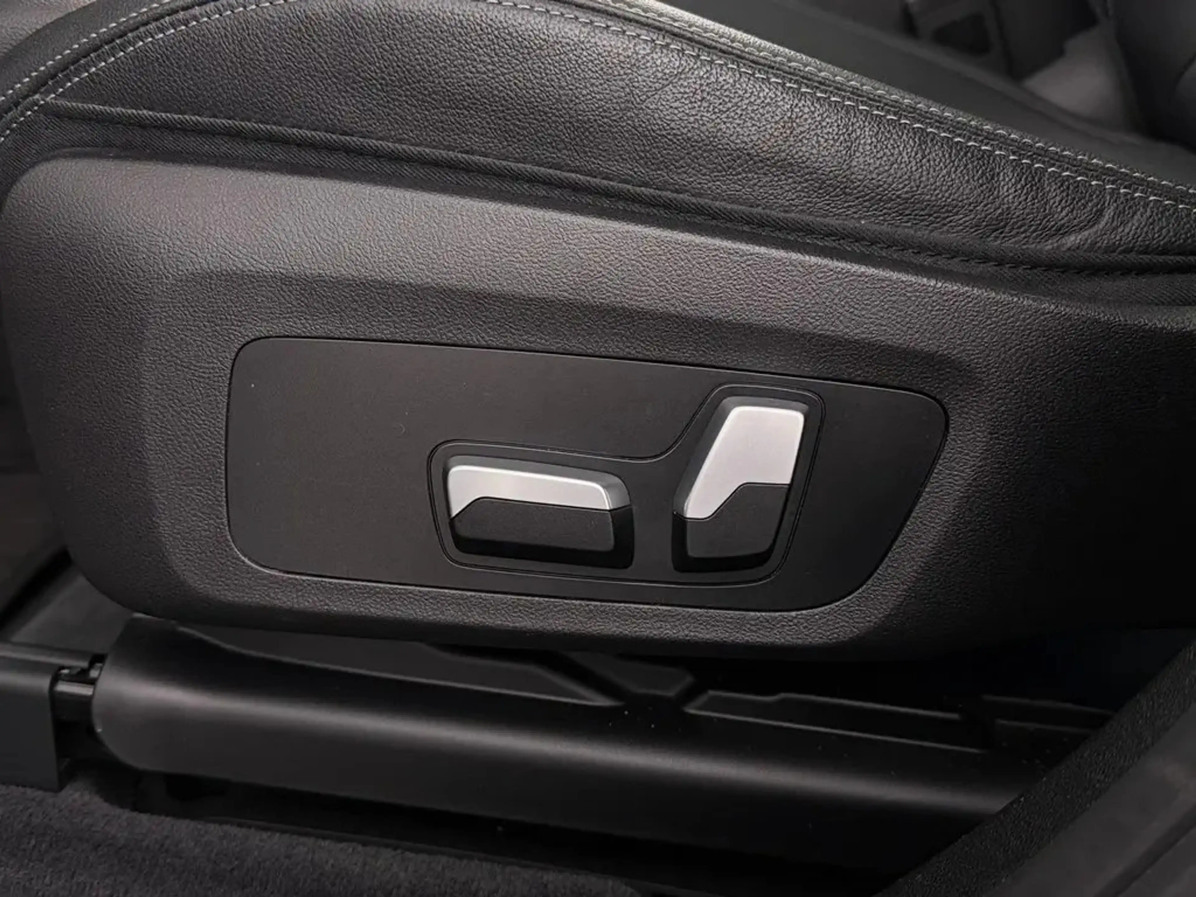 BMW iX3 Executive 80 kWh M-Sport | Laser-LED | Leder | Pan — photo 22