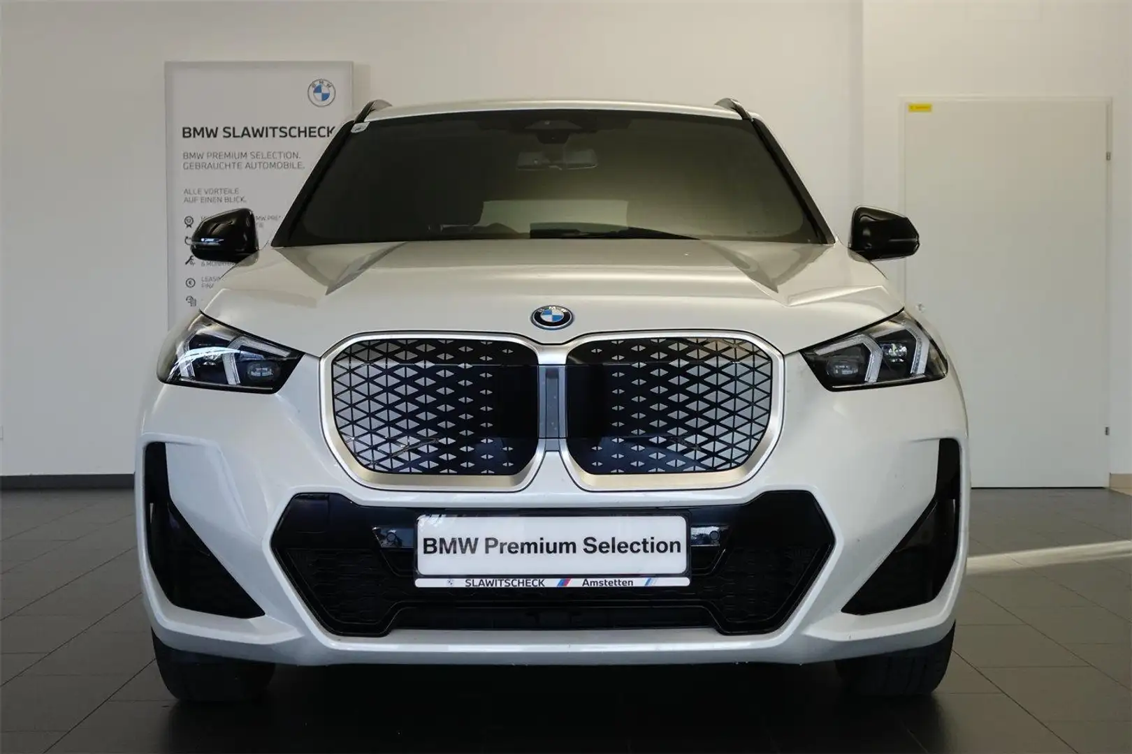 BMW iX1 eDrive20 64,8kWh Blanc - 2