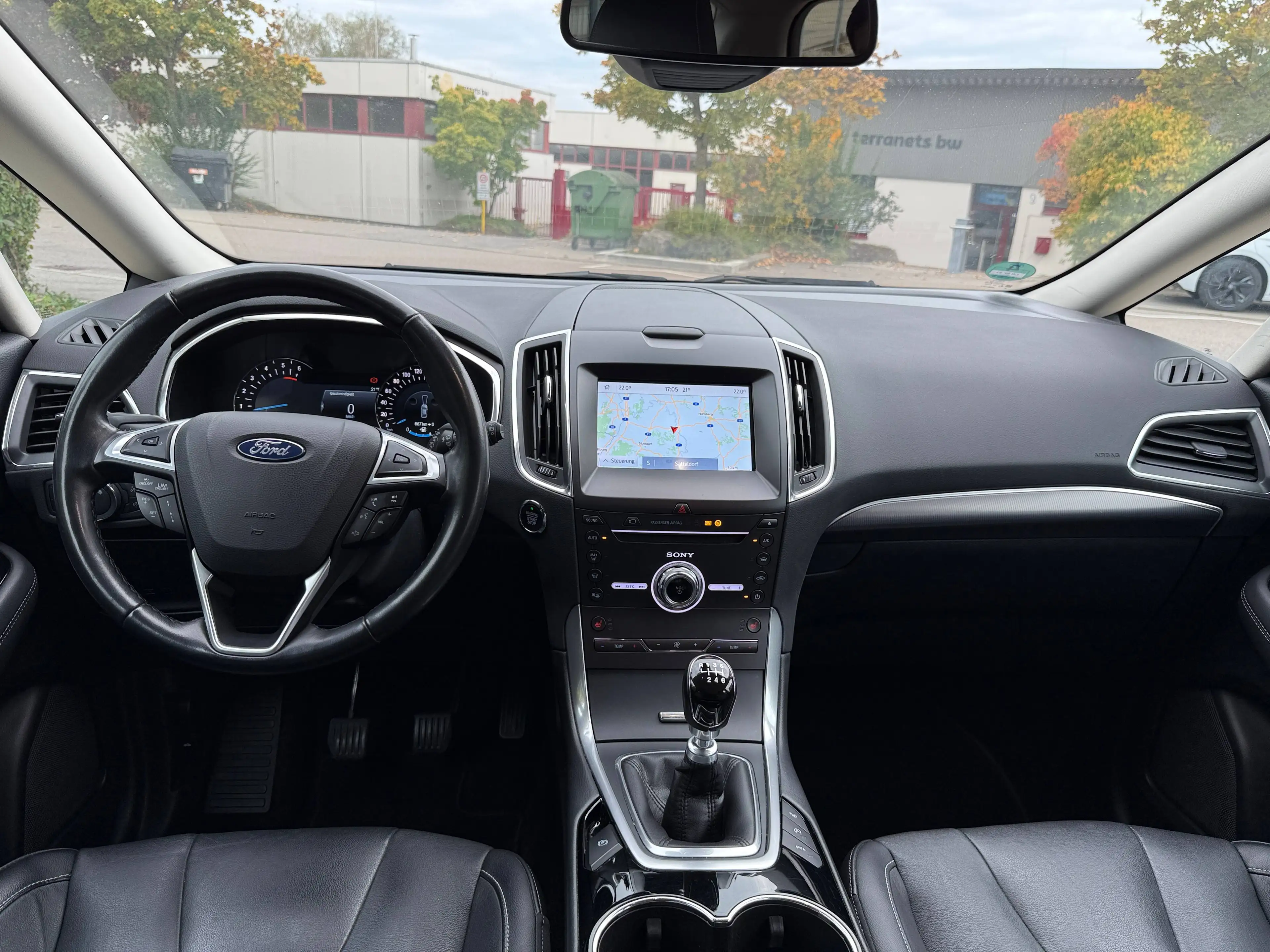 Ford S-Max Titanium — photo 6