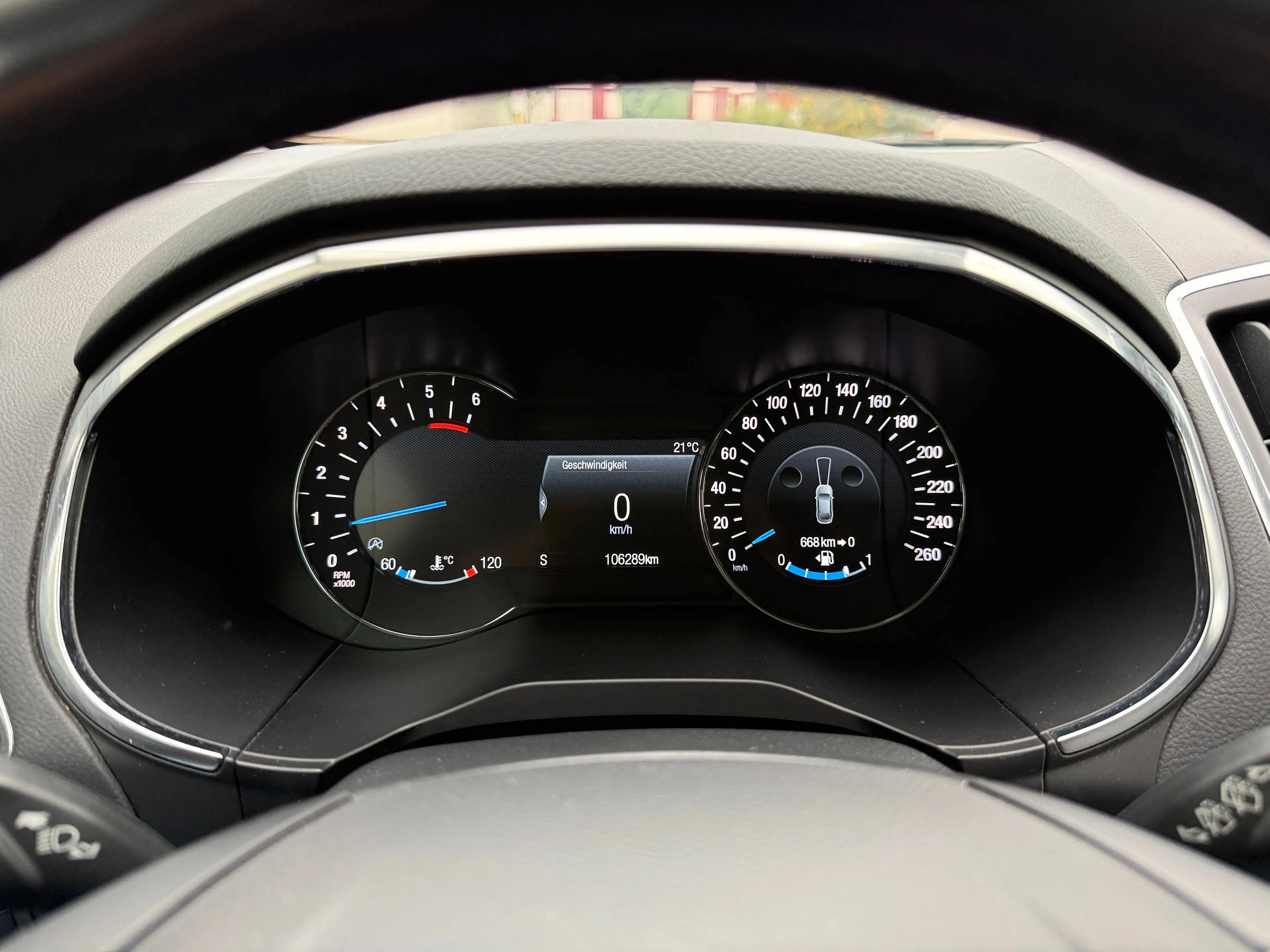 Ford S-Max Titanium — photo 7