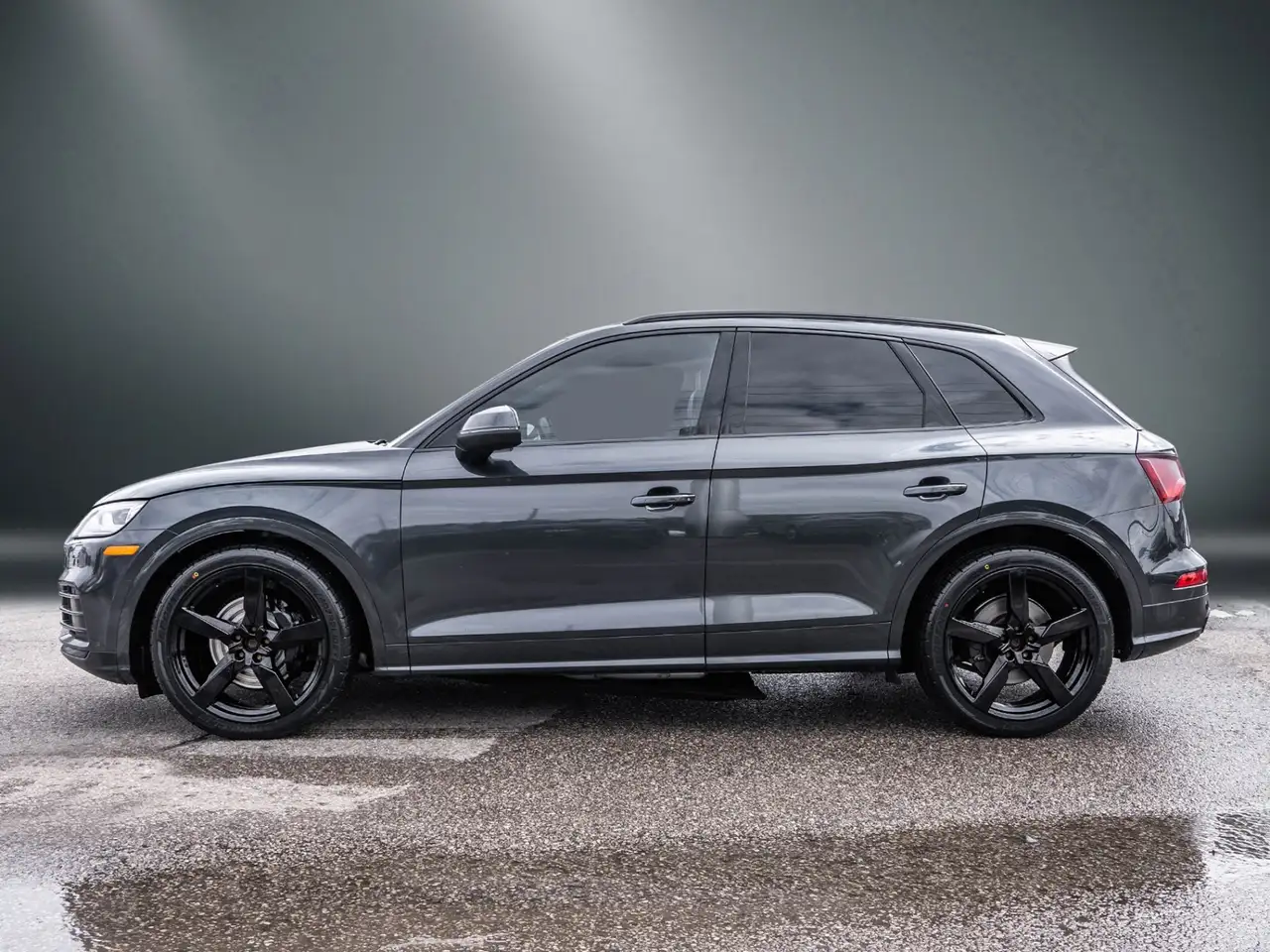 Audi SQ5 снимка Audi SQ5