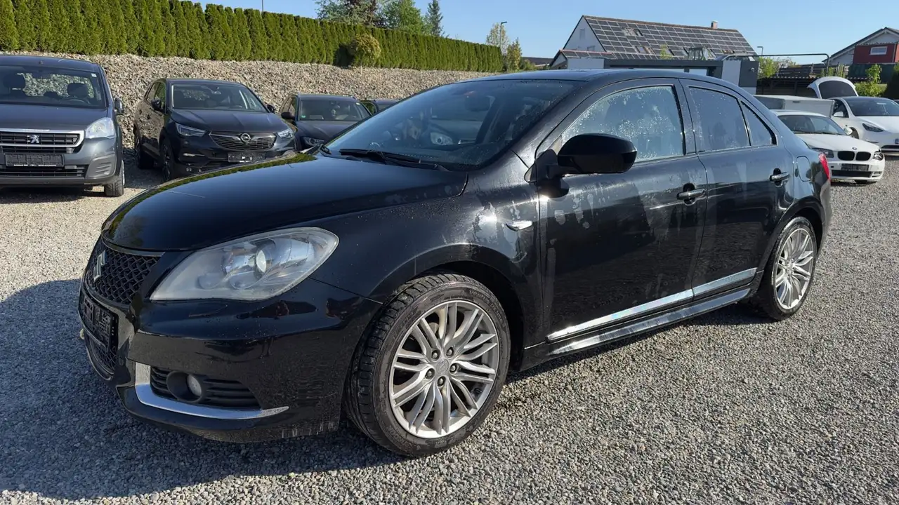 Suzuki Kizashi