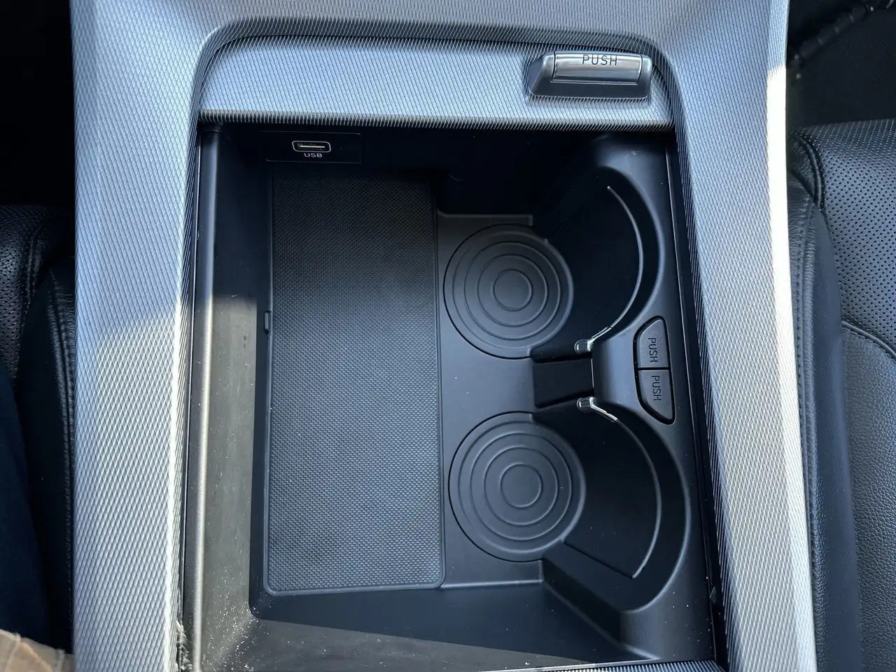 Hyundai PALISADE снимка Hyundai PALISADE