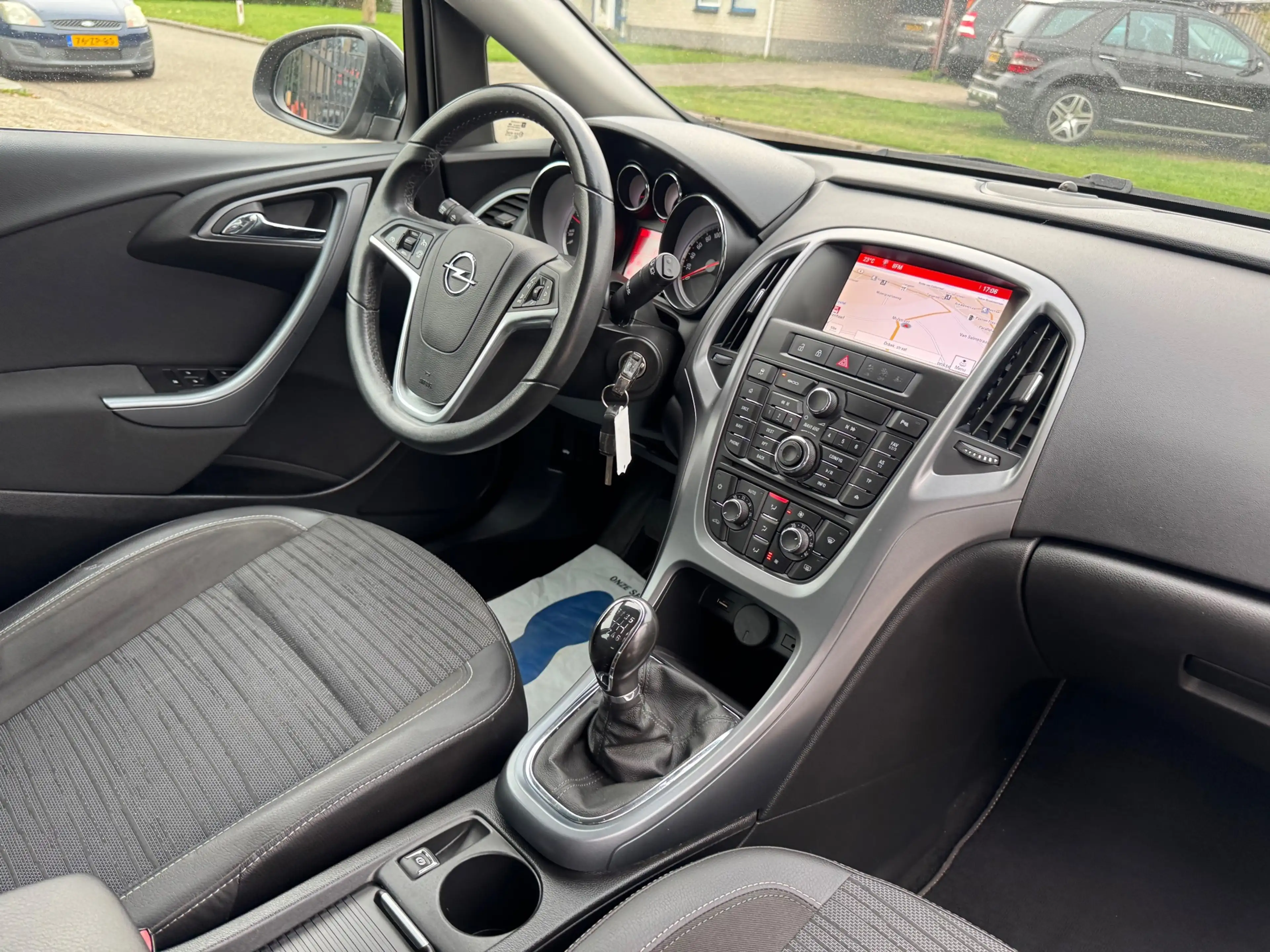 Opel Astra Sports Tourer 1.4 Turbo Business + Navi,Led,Pdc — photo 10