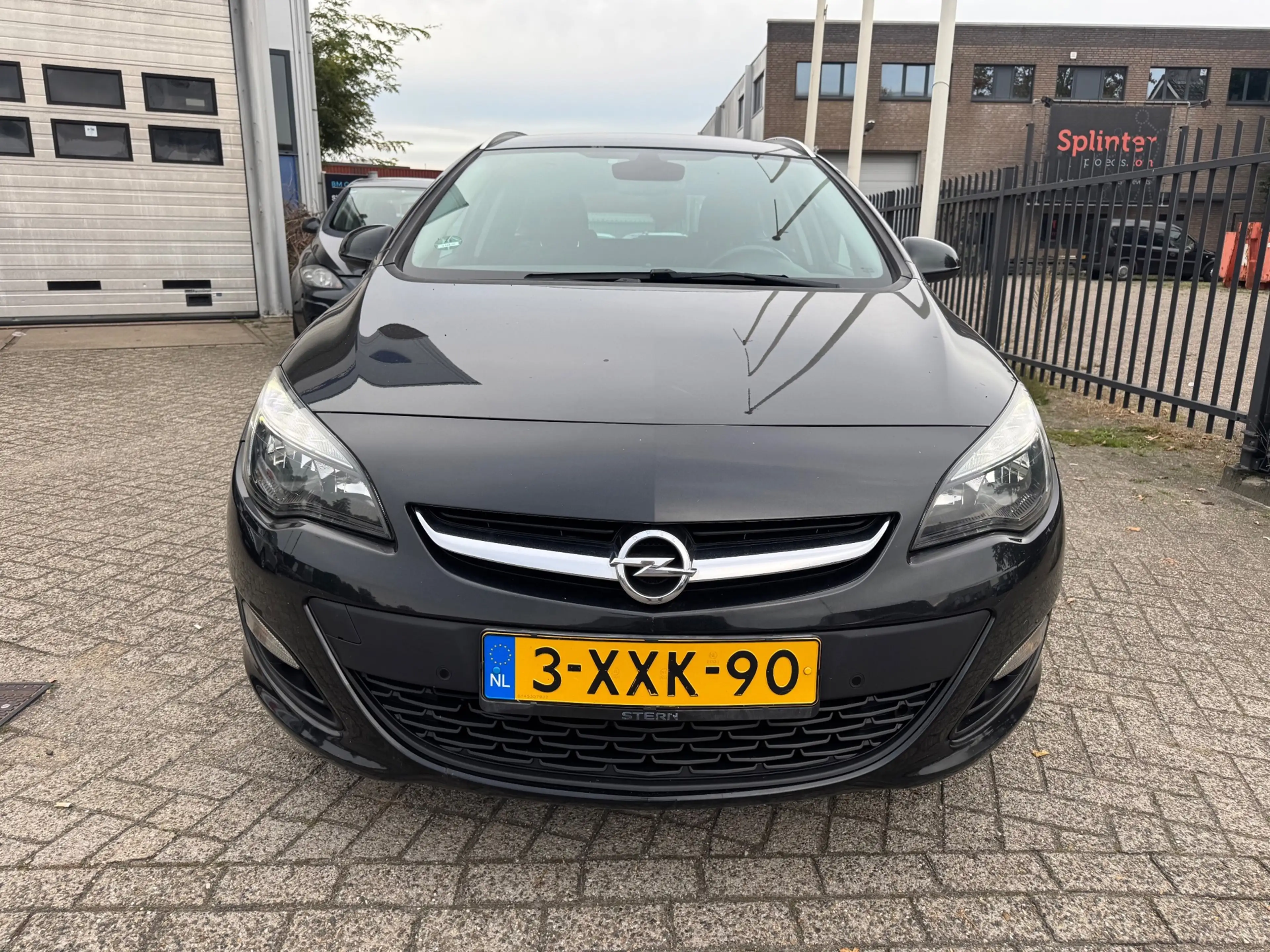 Opel Astra Sports Tourer 1.4 Turbo Business + Navi,Led,Pdc — photo 6