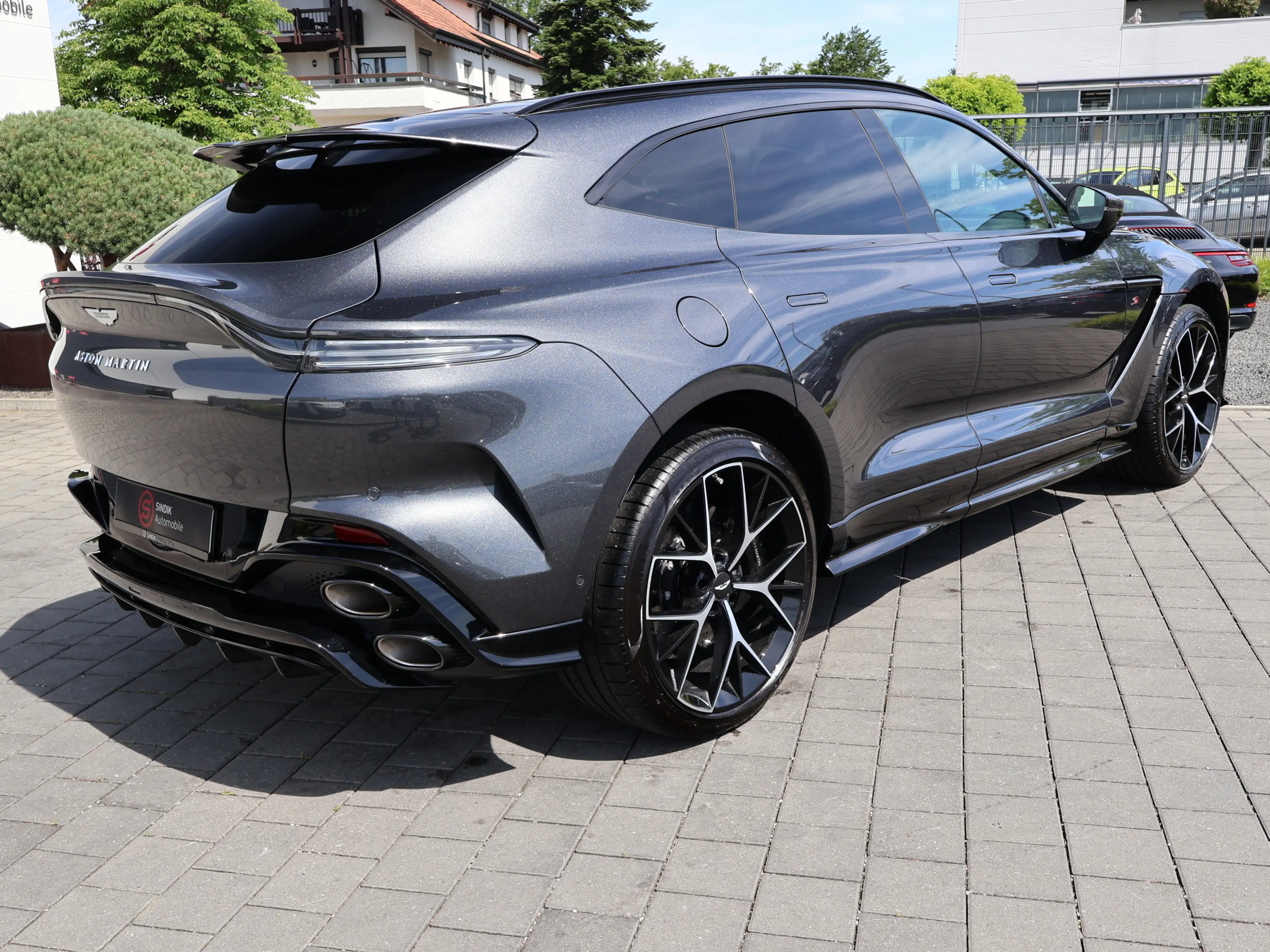 Aston Martin DBX s by -Q- Pano-Mesh Grill-ACC-360° — photo 9