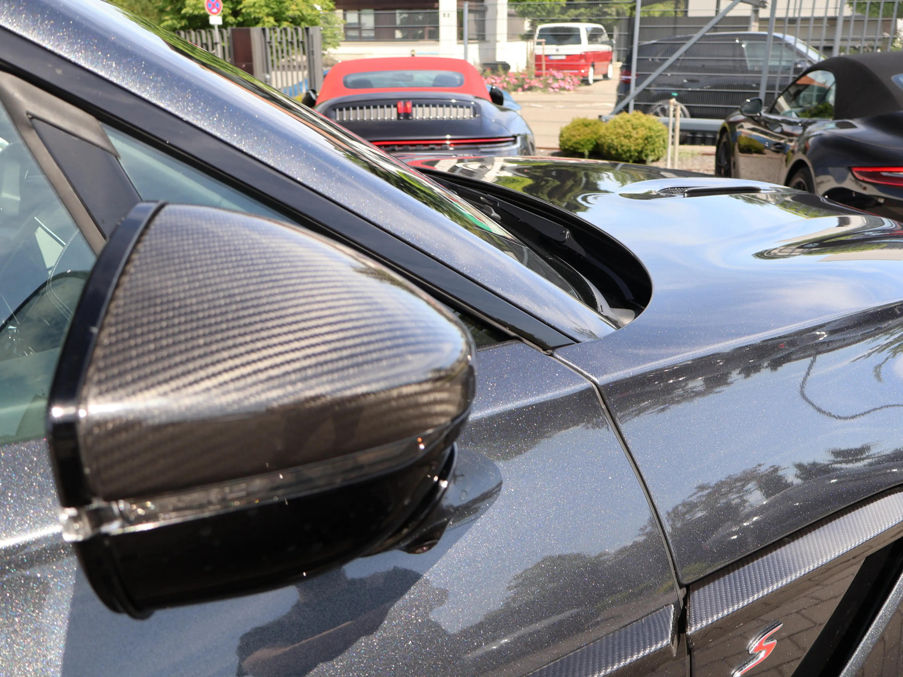 Aston Martin DBX s by -Q- Pano-Mesh Grill-ACC-360° — photo 10