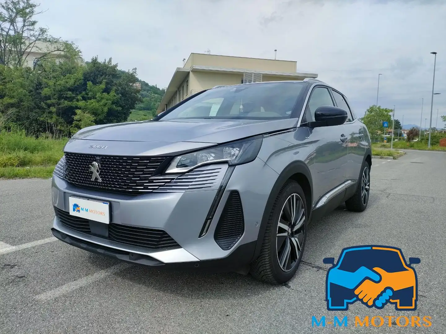 Peugeot 3008 BlueHDi 130 S&S EAT8 GT Pack Silber - 1