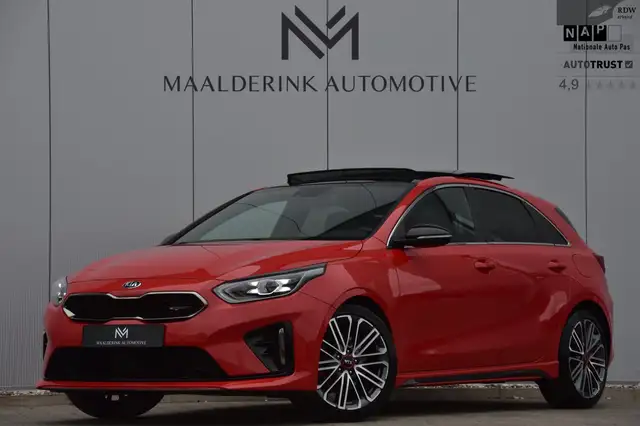 Kia Ceed / cee'd 1.6 T-GDi Automaat GT Panodak, Camera, JBL, Stoelv