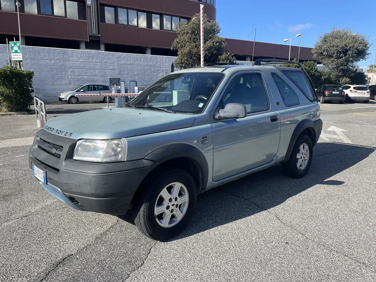 Land Rover Freelander SB 2.0 td4 - 1