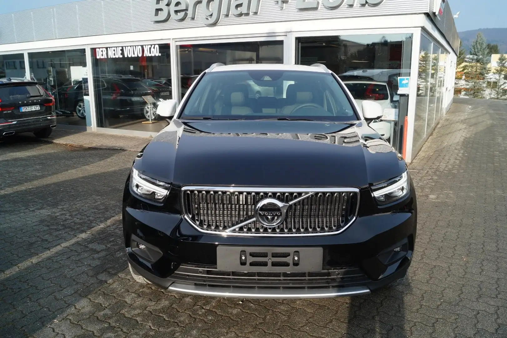 Volvo XC40 T5 AWD Polestar Aut/360°/Panorama/Leder/AHK Schwarz - 1