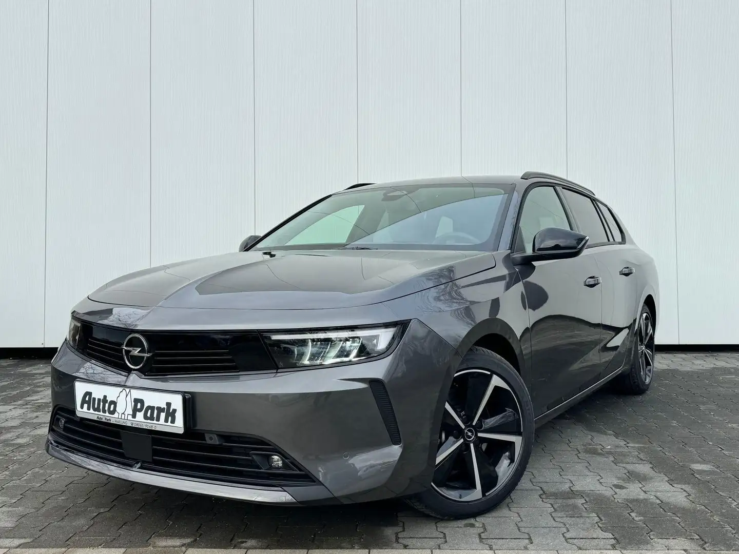 Opel Astra Sports Tourer Elega. RFK~SHZ~LED~NAVI/APP Grau - 2
