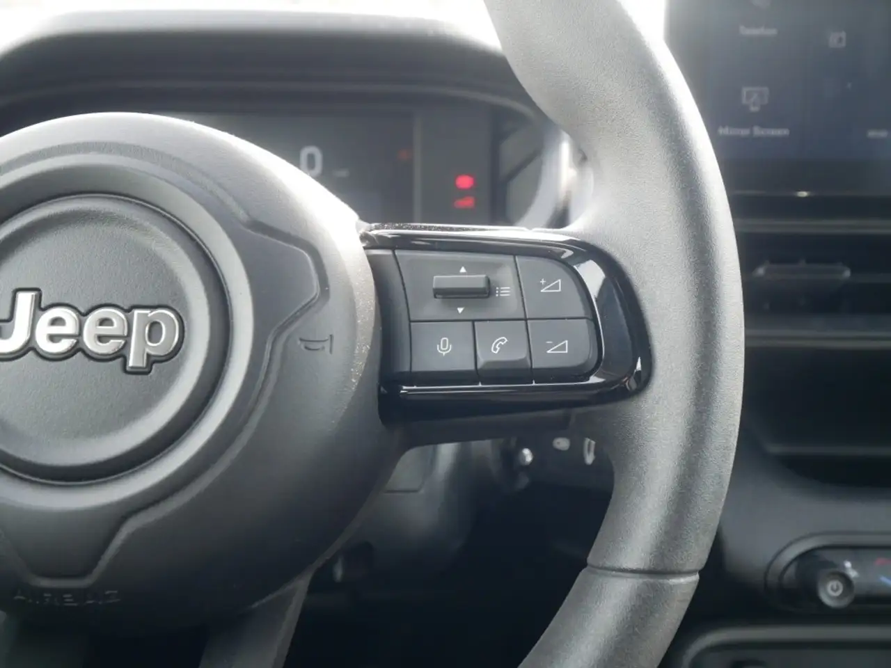Jeep Avenger LONGITUDE 1.2 T3 100 PS APPLE CARPLAY PDC 18