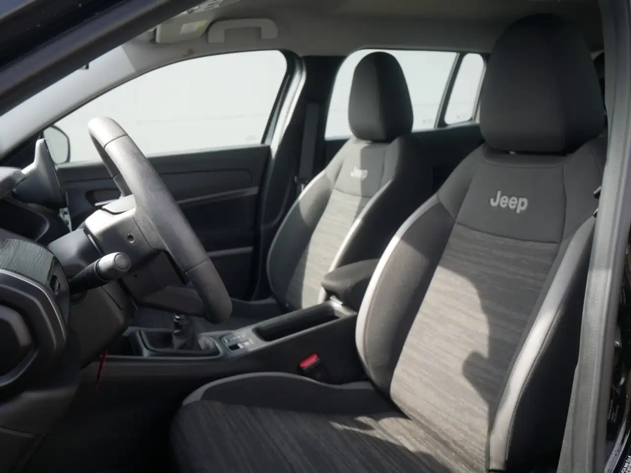 Jeep Avenger LONGITUDE 1.2 T3 100 PS APPLE CARPLAY PDC 11