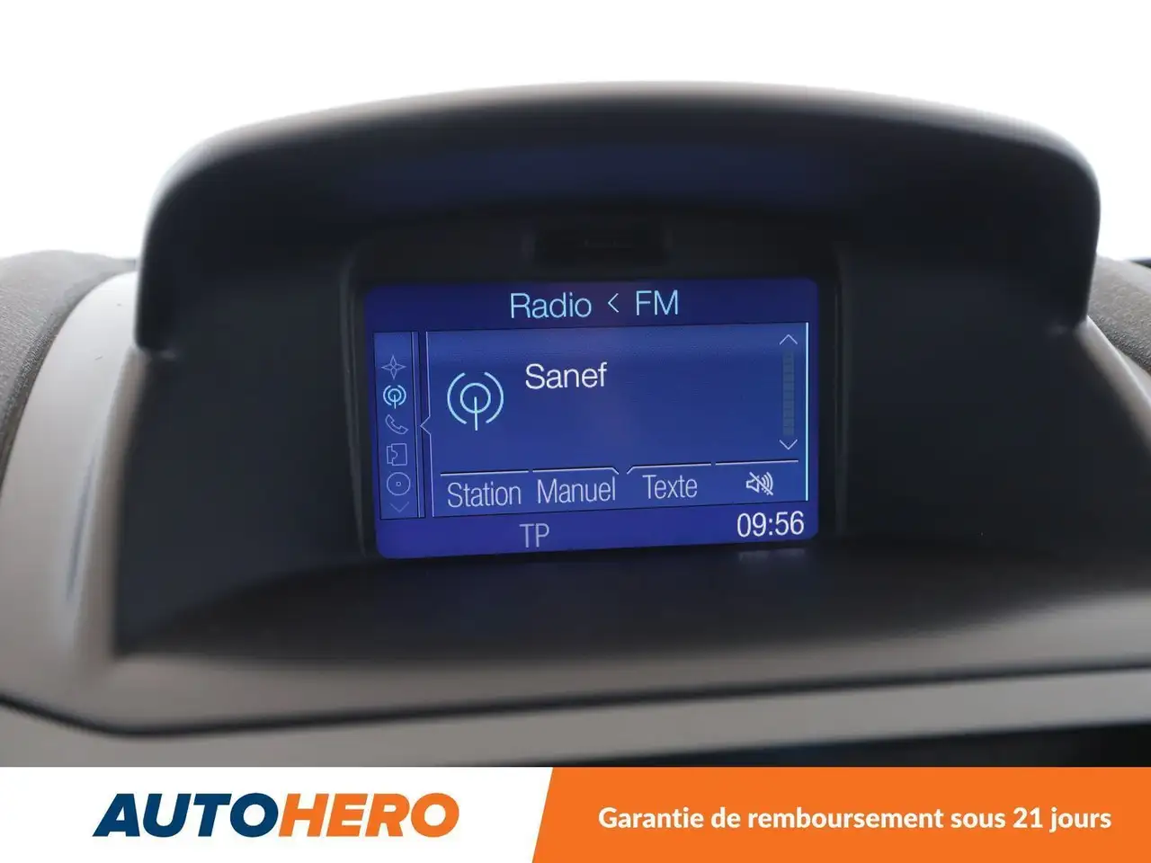 Ford Fiesta 3 portes — photo 21