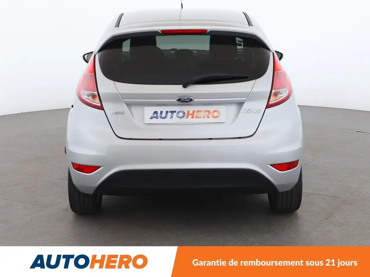 Ford Fiesta 3 portes — photo 5