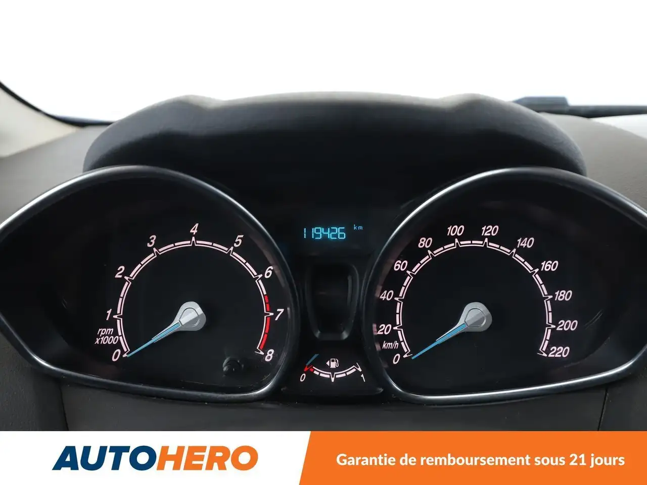 Ford Fiesta 3 portes — photo 20