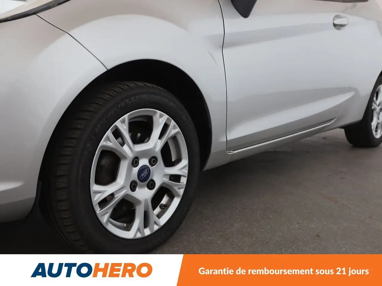 Ford Fiesta 3 portes — photo 27