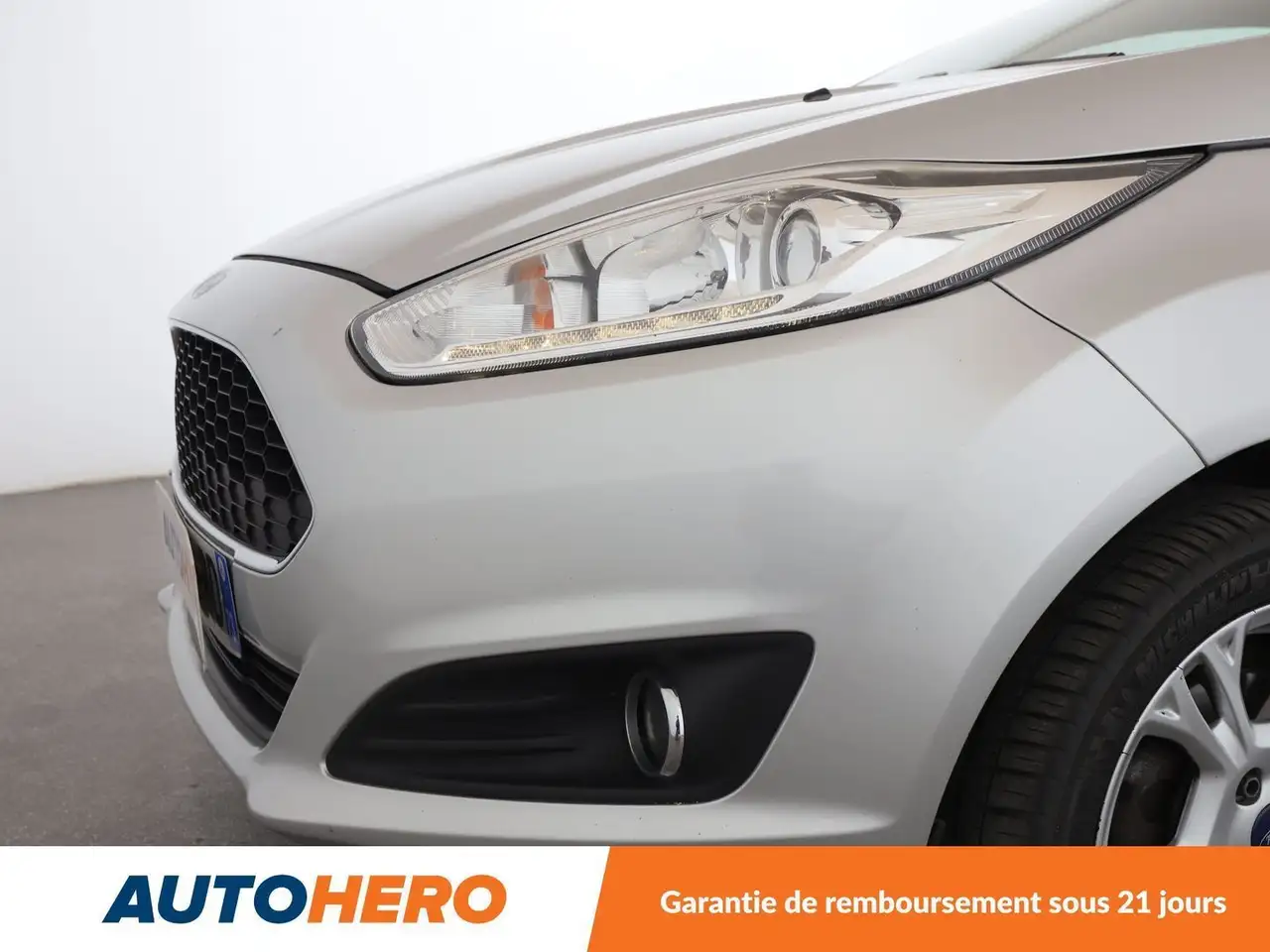 Ford Fiesta 3 portes — photo 26