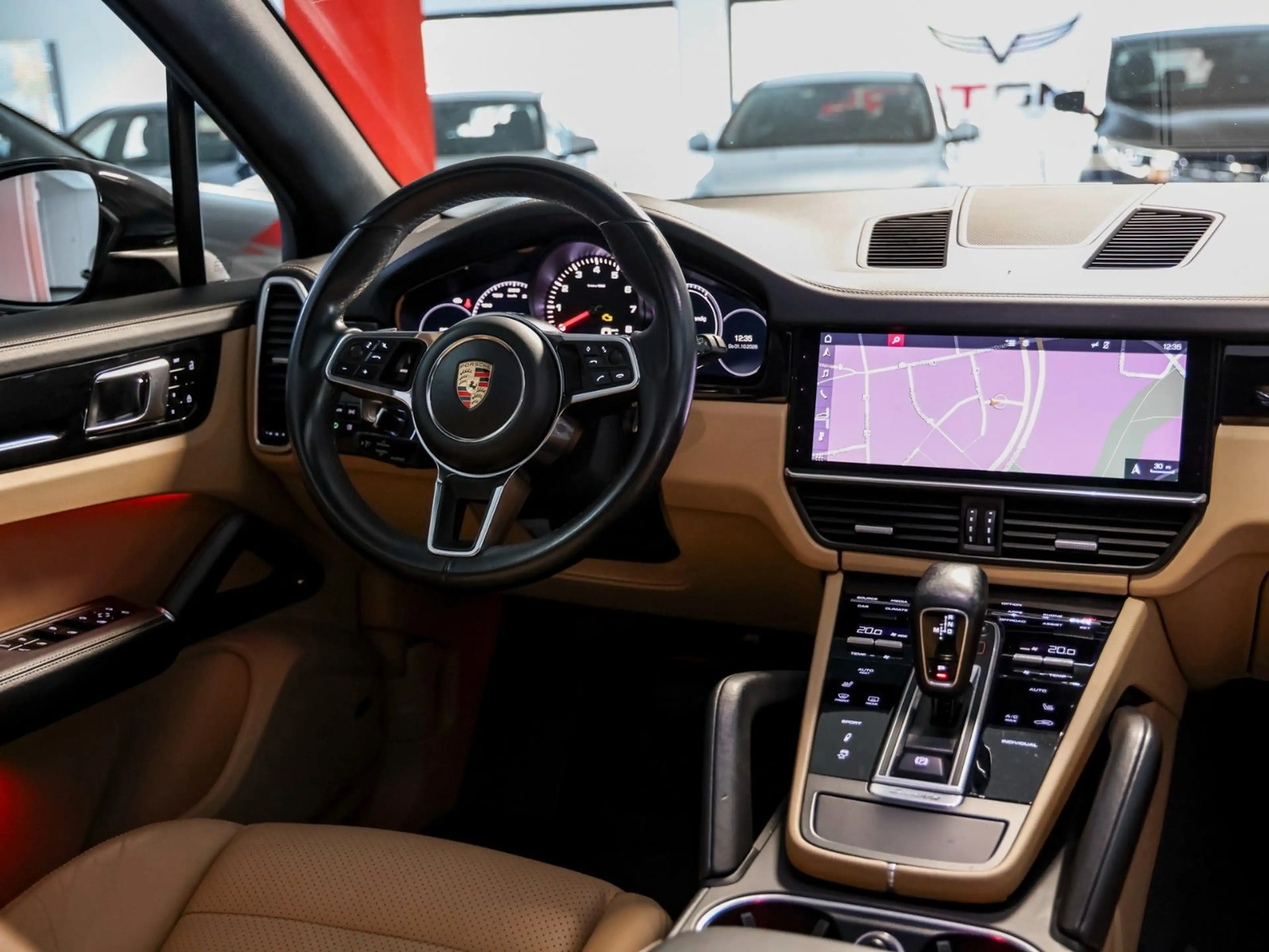 Porsche Cayenne **PANO-BOSE-LUFT-STANDHEIZUNG-TV** — photo 6