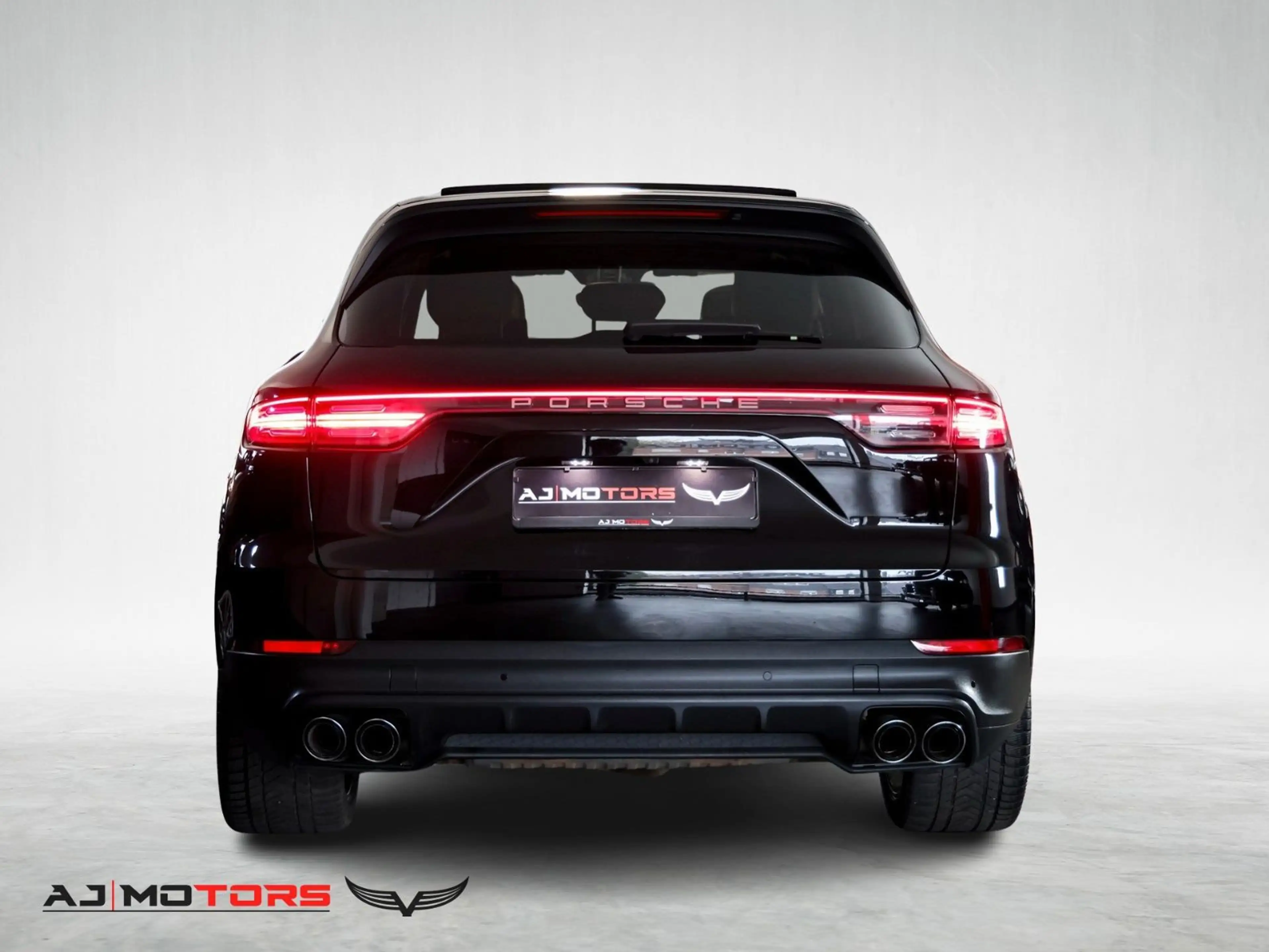 Porsche Cayenne **PANO-BOSE-LUFT-STANDHEIZUNG-TV** — photo 5