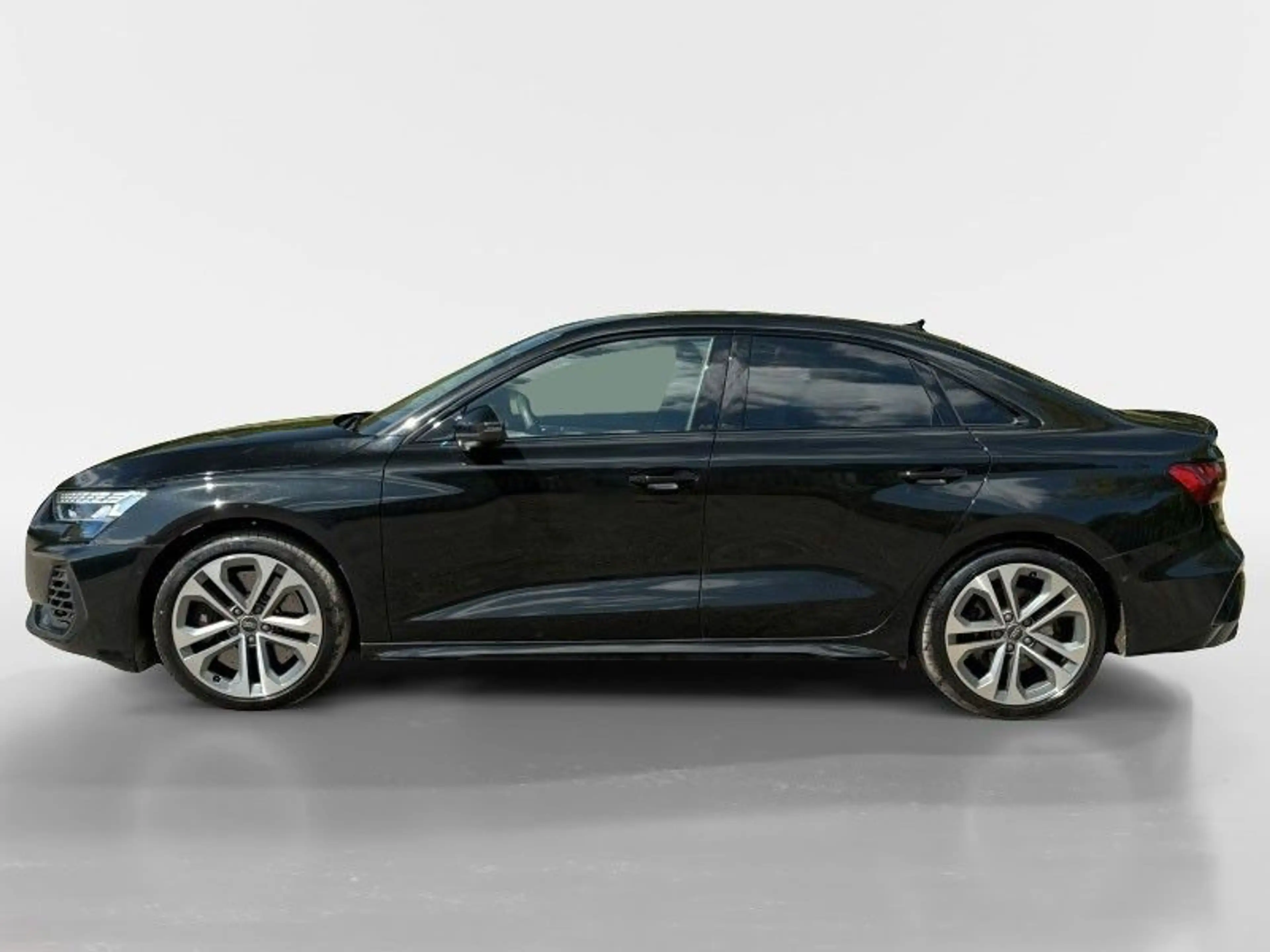 Audi S3 Limousine 2.0 TFSI quattro — photo 3