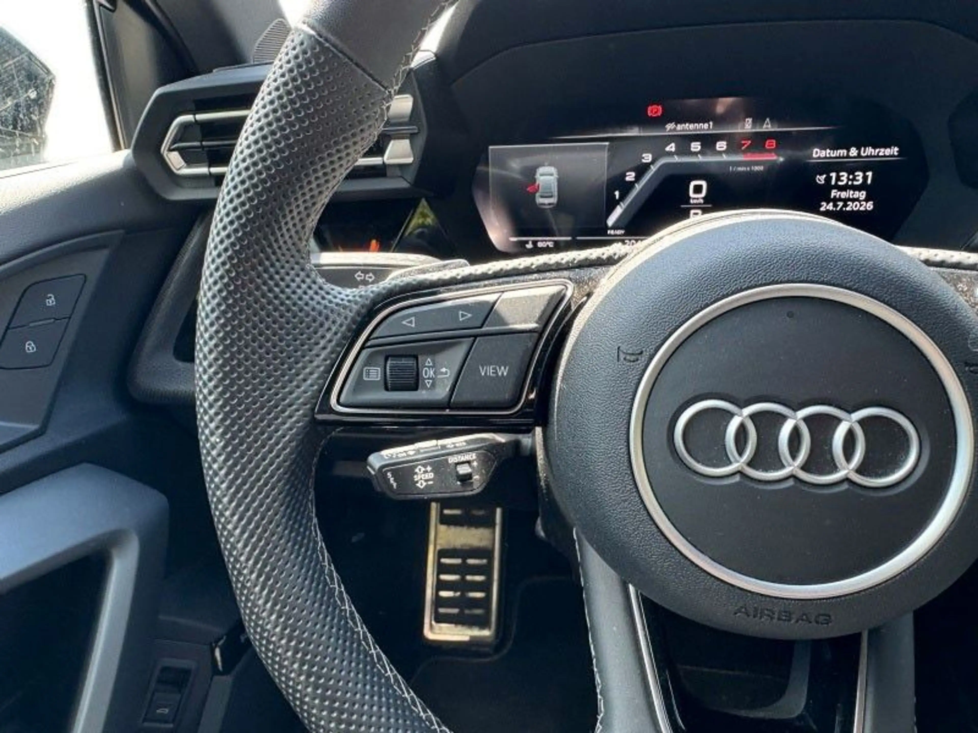 Audi S3 Limousine 2.0 TFSI quattro — photo 13