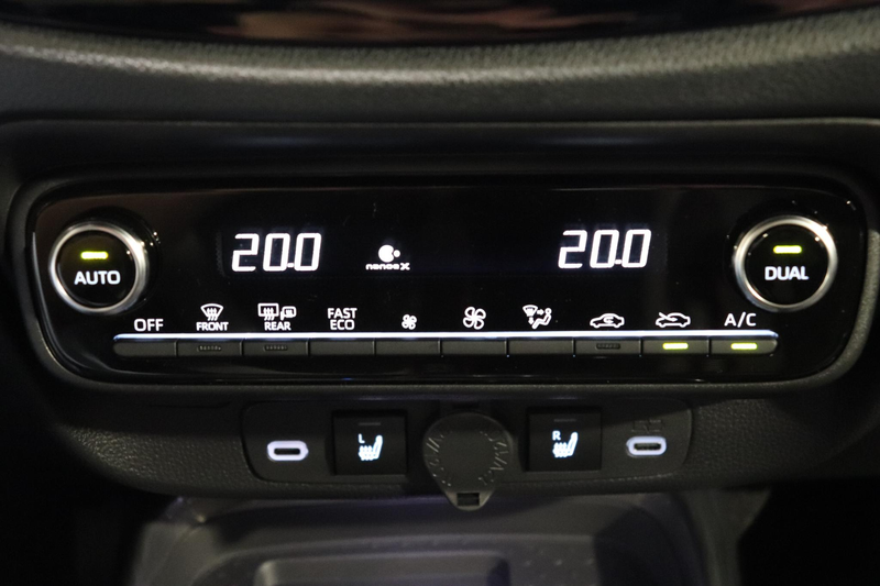 Toyota Aygo X Hybrid 115 GR Sport, JBL, Stoelverwarming, Sensore — photo 15