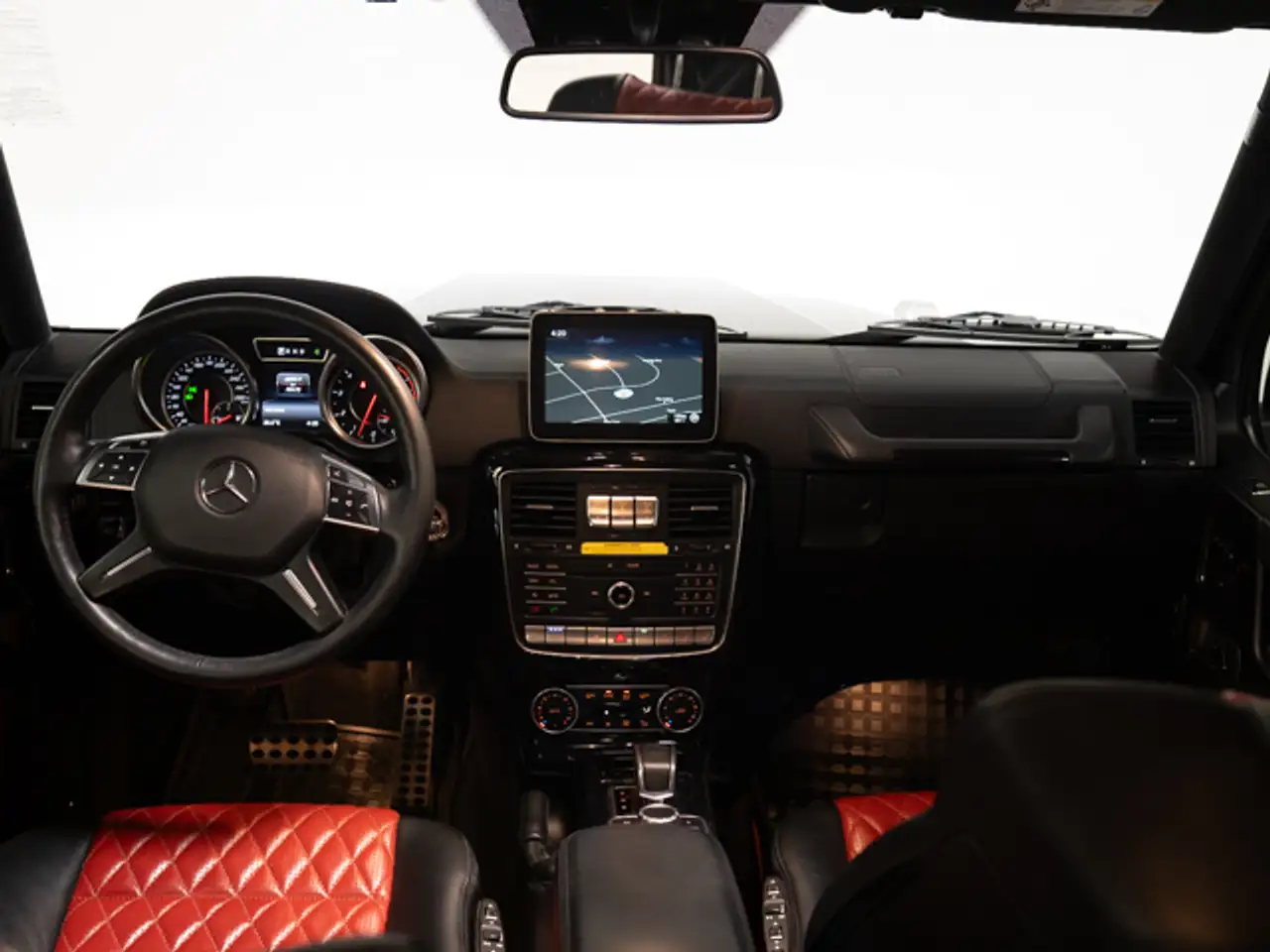 Mercedes-Benz G-Class photo Mercedes-Benz G-Class