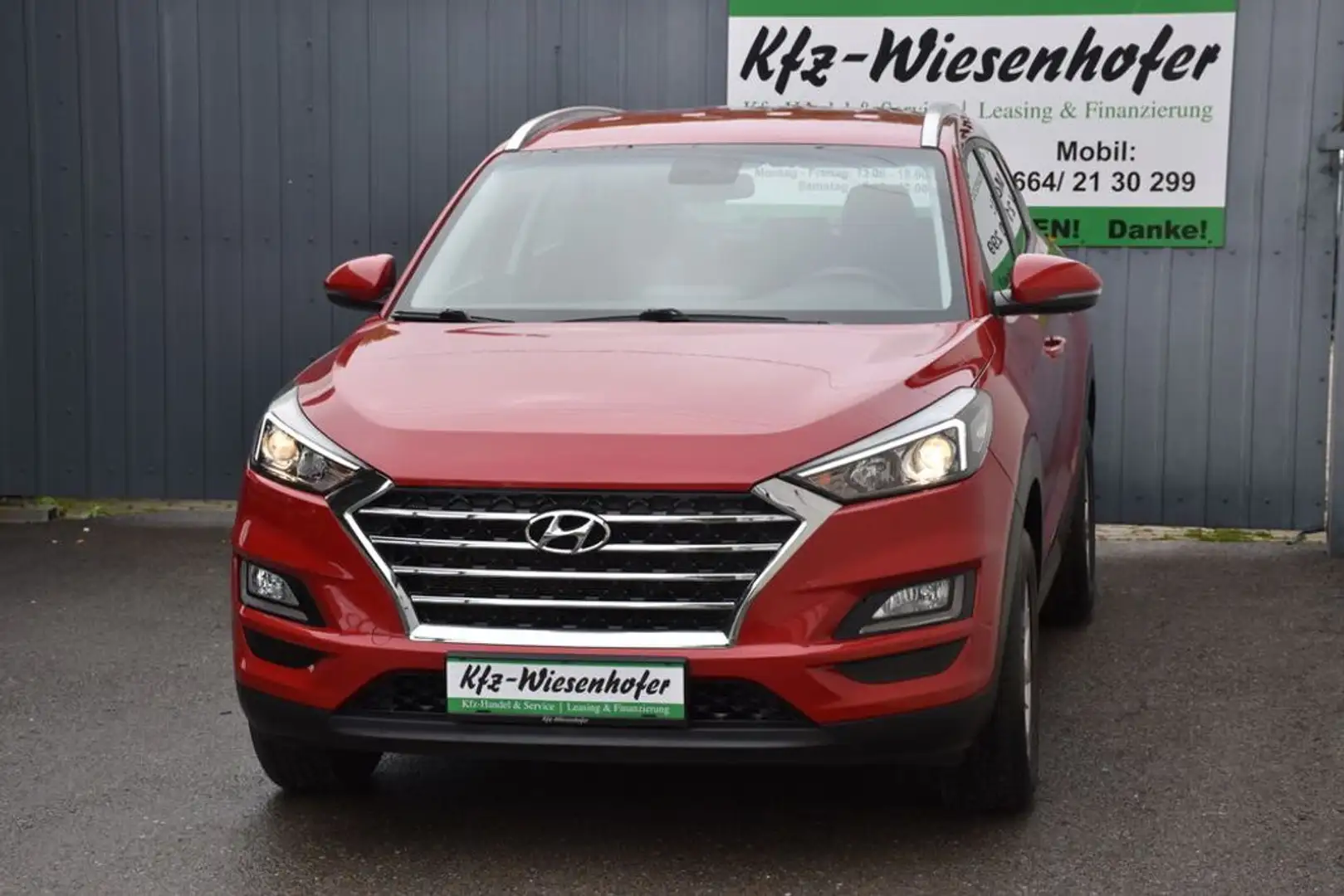 Hyundai TUCSON Run 2WD / Service NEU / Finanzierung / Rood - 2