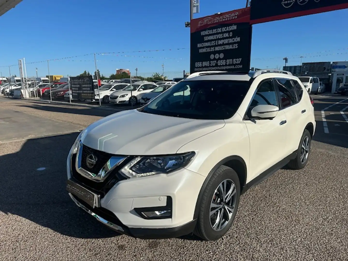 Nissan X-Trail 1.7 dCi N-Connecta 4x2 Wit - 2