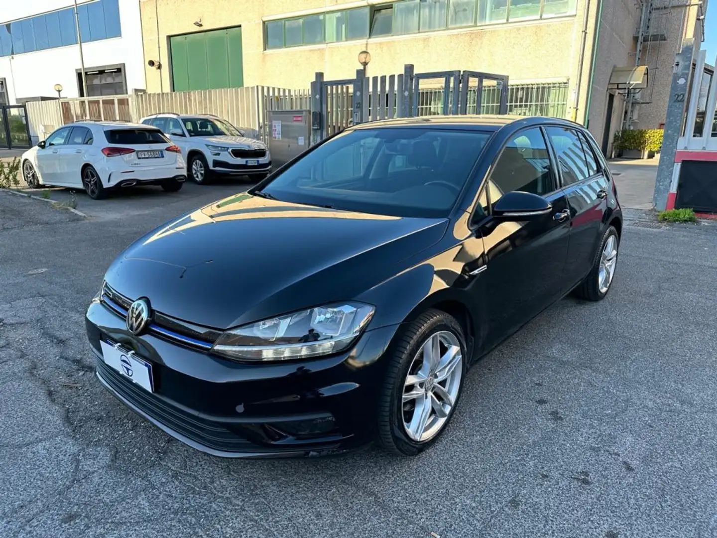 Volkswagen Golf 1.4 TGI 5p. Trendline BlueMotion Nero - 1