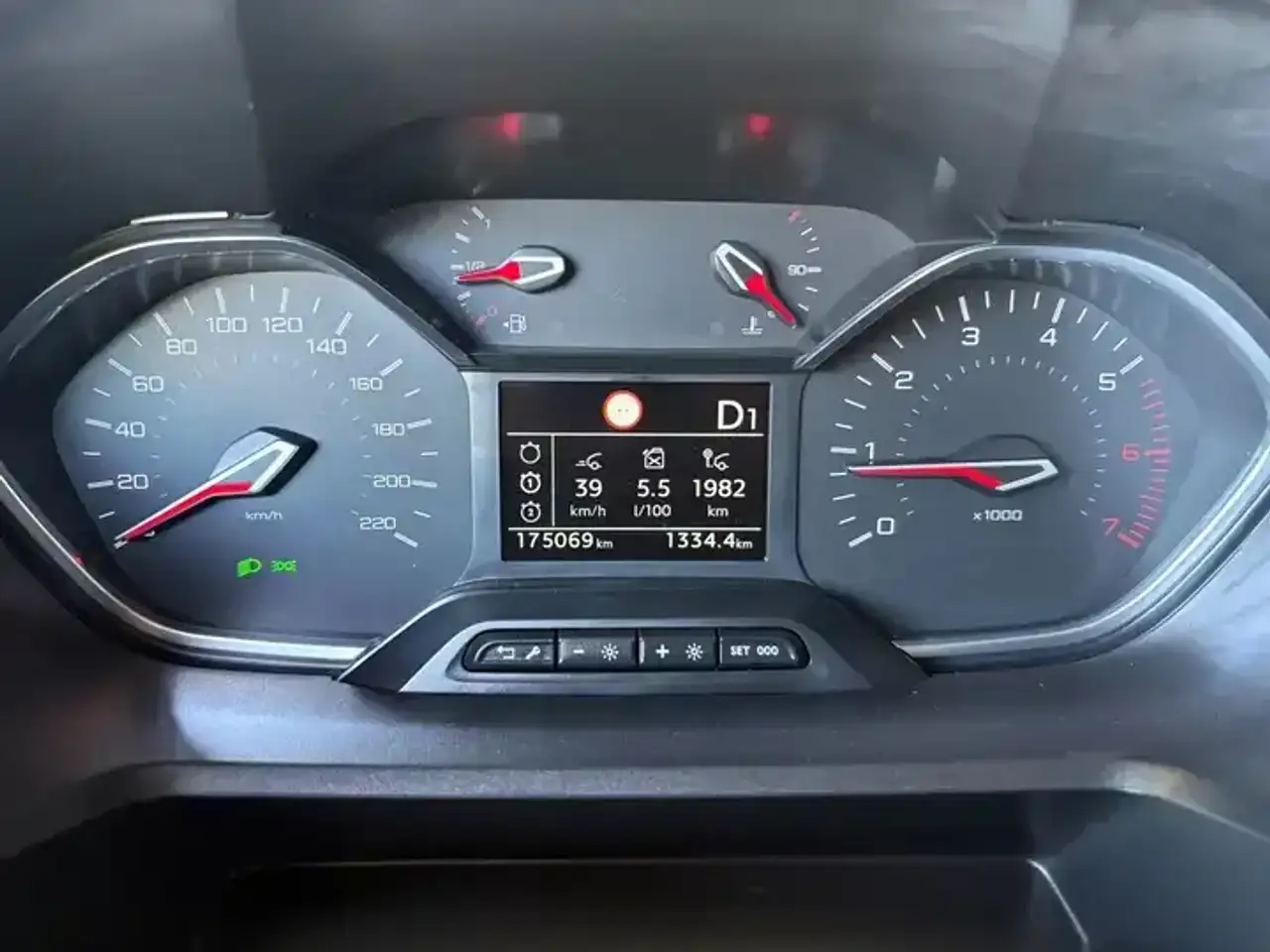 Peugeot Rifter 1.5 BlueHDi*1er PROP*GPS*PDC*CAR-PLAY*CARNET COMPLET PEUGEOT*, миниатюра 9